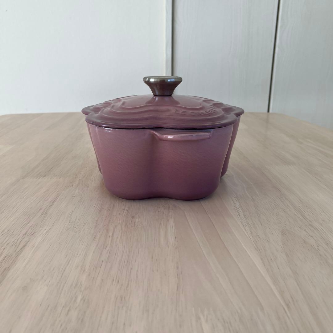 LE CREUSET 花形鍋 ピンク小型