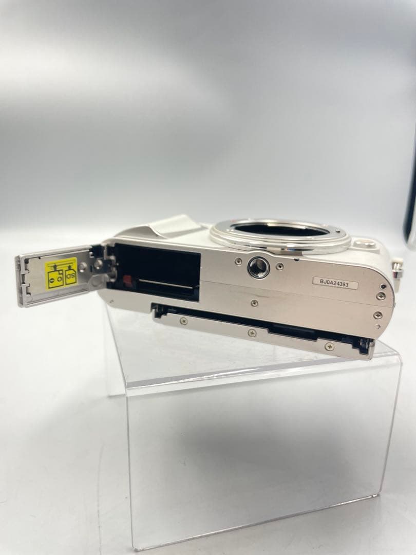 オリンパス E-PL9 デジタルカメラ ミラーレス一眼 PEN