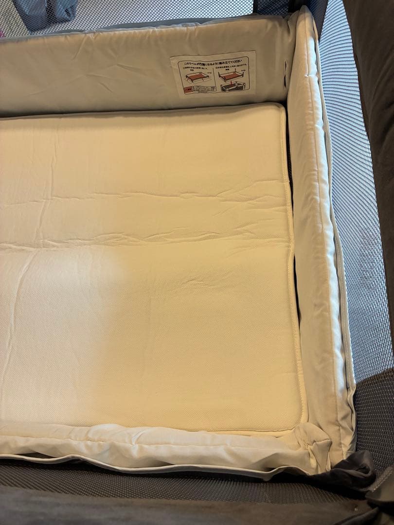 新品同様アップリカ　ココネルエアープラスAB