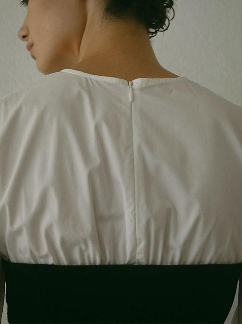 ETRE TOKYO ニットビスチェボリュームスリーブブラウス　ホワイト　エトレ