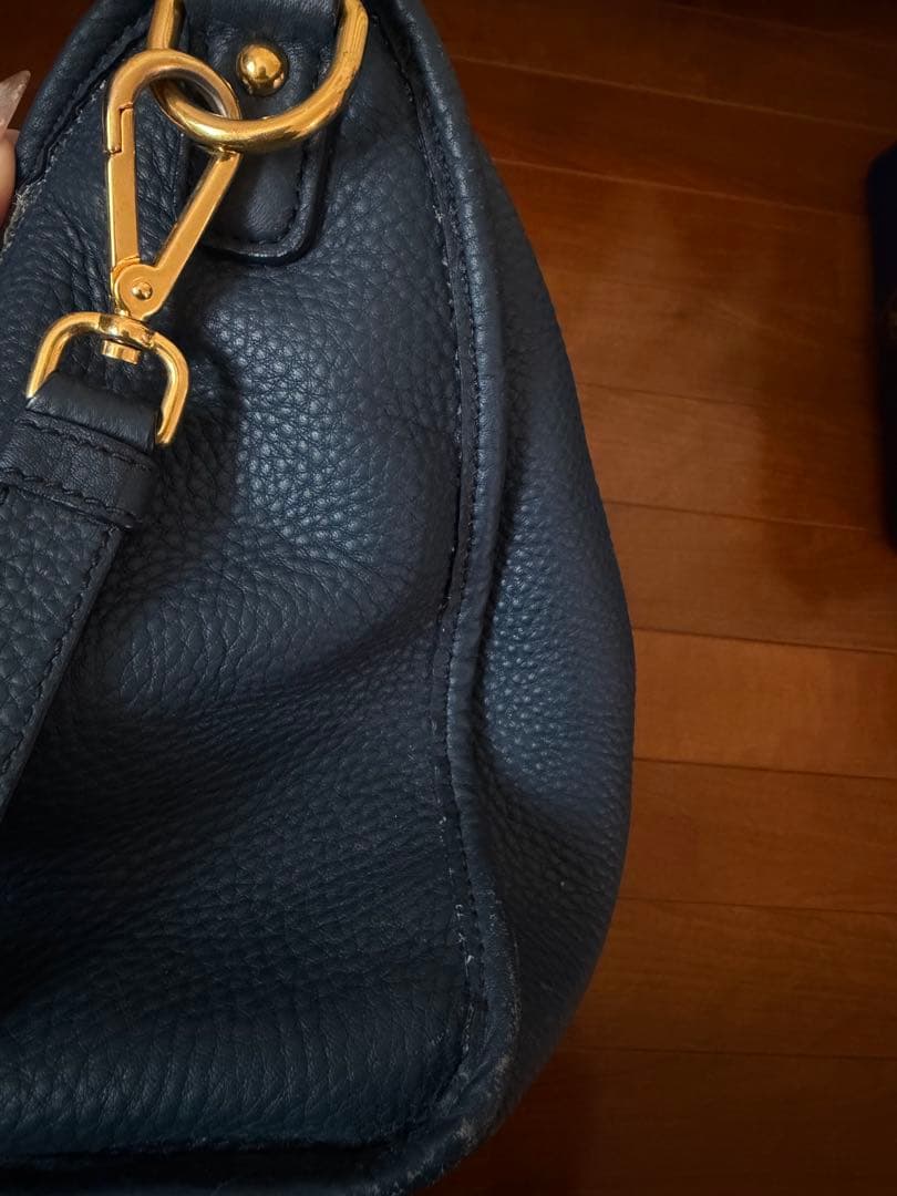 PRADA ネイビー レザー ショルダーバッグ