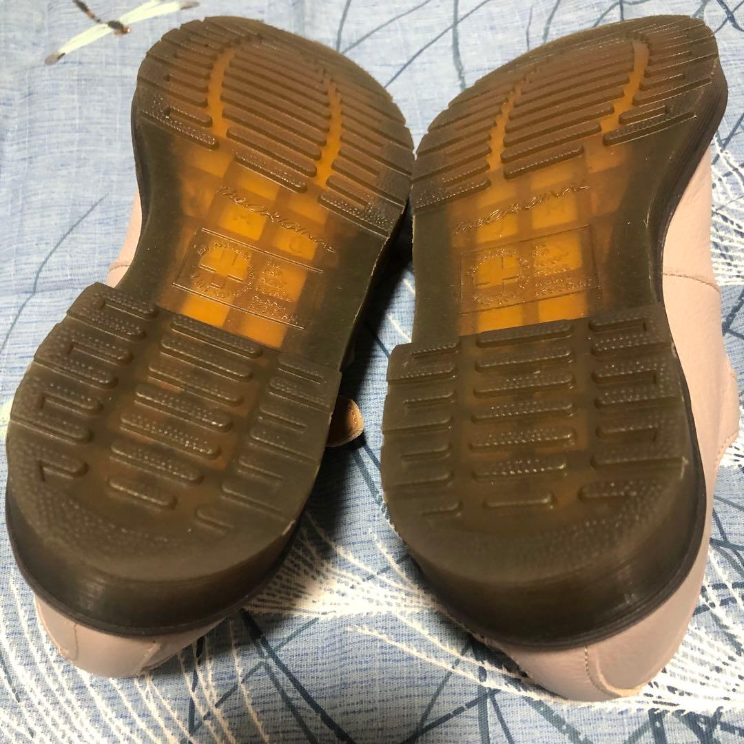 Dr. Martens UK4 8065 メリージェーン　ベージュ ローファー