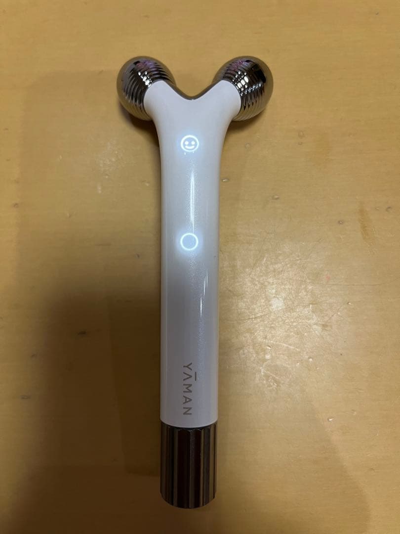 ヤーマン　YA-MAN WAVY mini ウェイビー ミニ　美顔ローラー