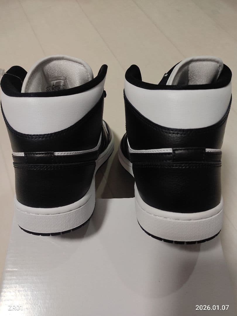 新品◆Nike Air Jordan 1 Mid ◆27.5