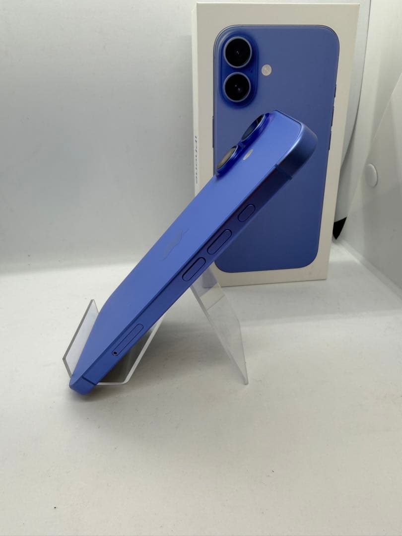 【極美品】iPhone16 256GB バッテリー100% 付属品完備端末！