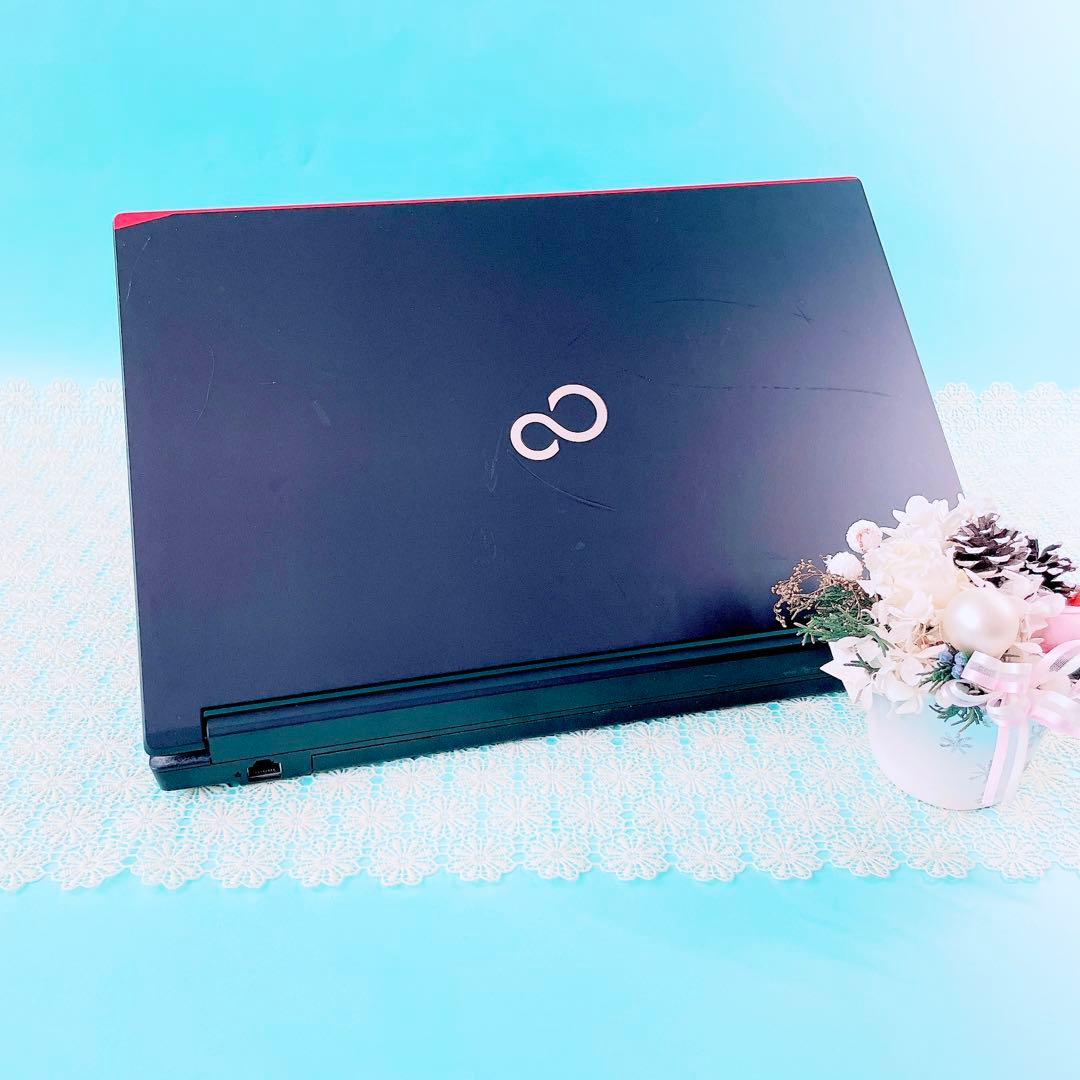 今だけ特別価格‼️初心者おすすめ❣️初期設定済みですぐ使える黒ノートパソコンSSD