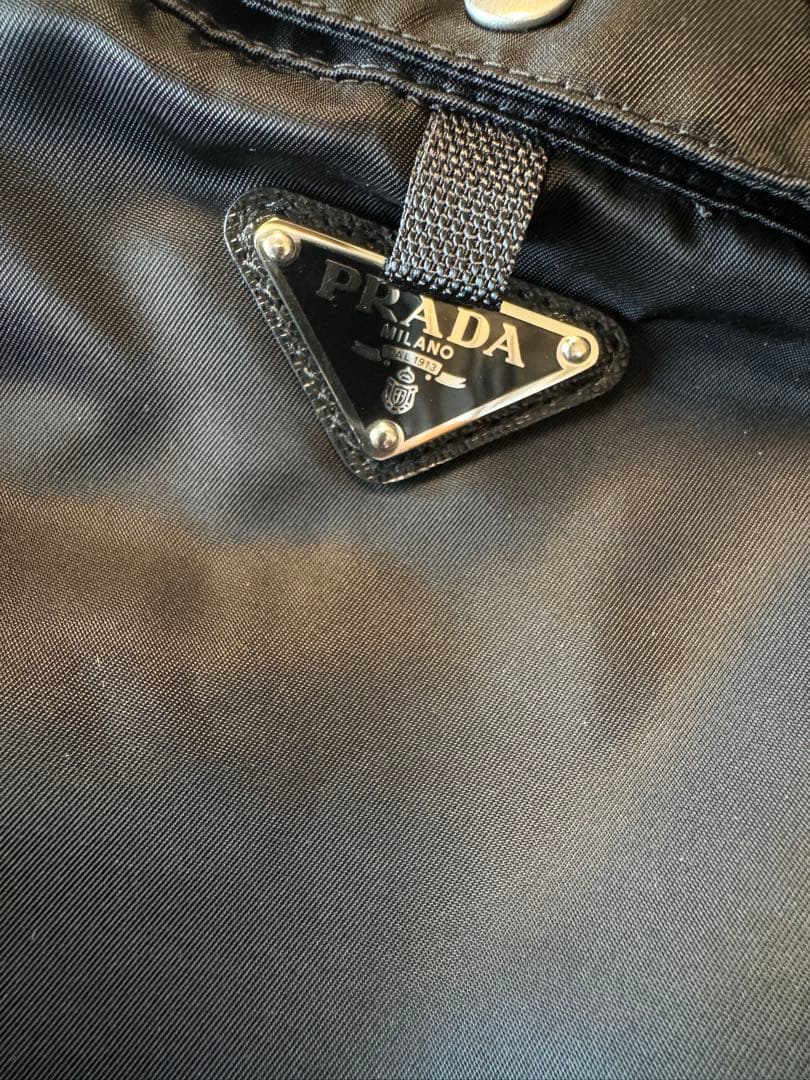 【PRADA】ドッグ　レインコート (新品・未使用)