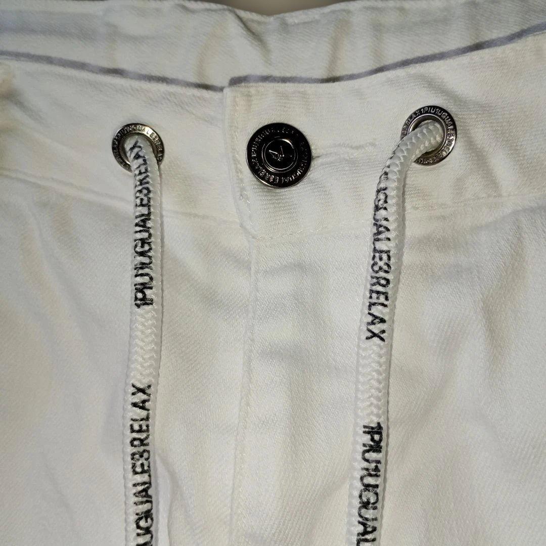 希少ホワイトスキニーデニム♪ウノピュー ダメージ加工♪刺繍ロゴ！ドローストリング