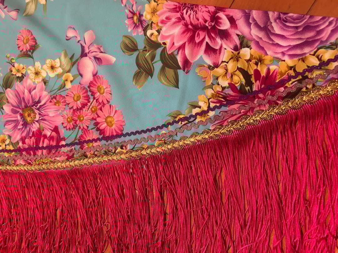 新品未使用フラメンコシージョ花柄エメラルドグリーン×ピンク系