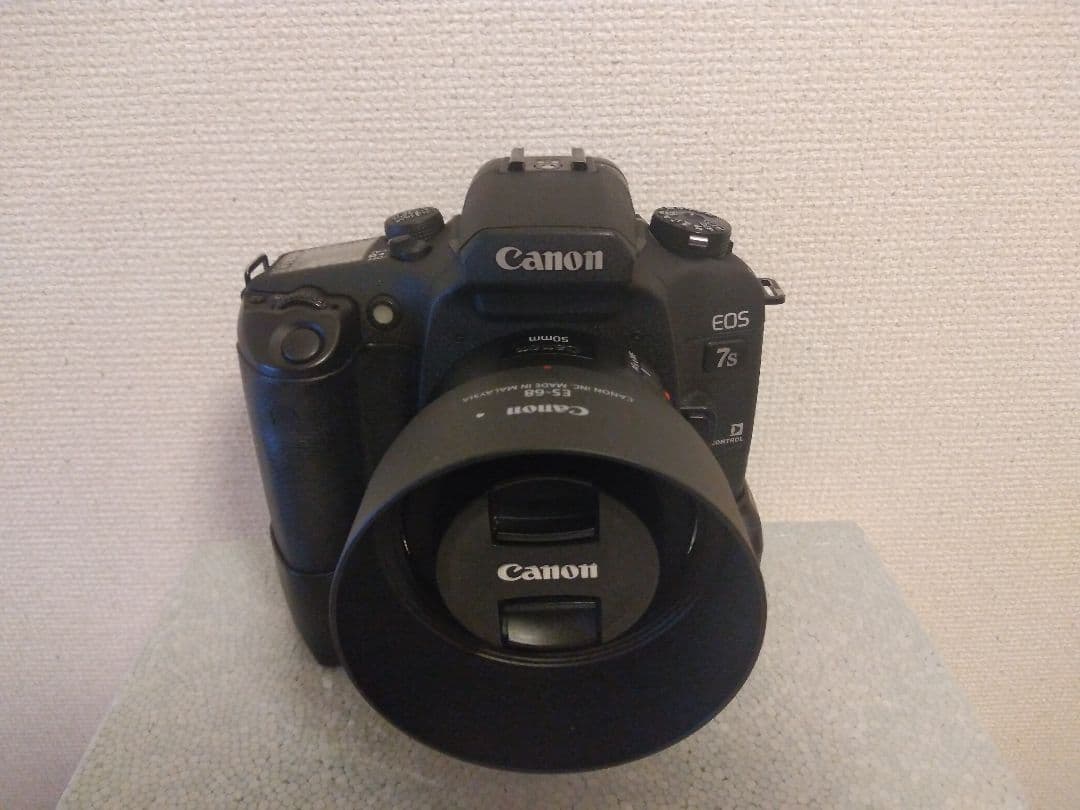 【本日限定価格】 EOS 7s + 50/1.8 STM + BP-300