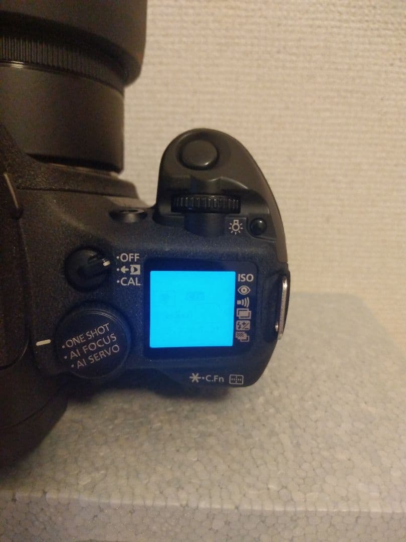 【本日限定価格】 EOS 7s + 50/1.8 STM + BP-300