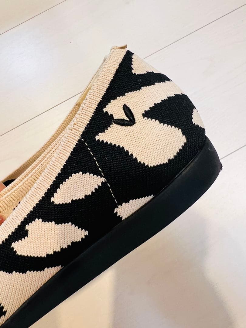 VIVAIAゼブラ柄 フラットシューズ　37サイズ