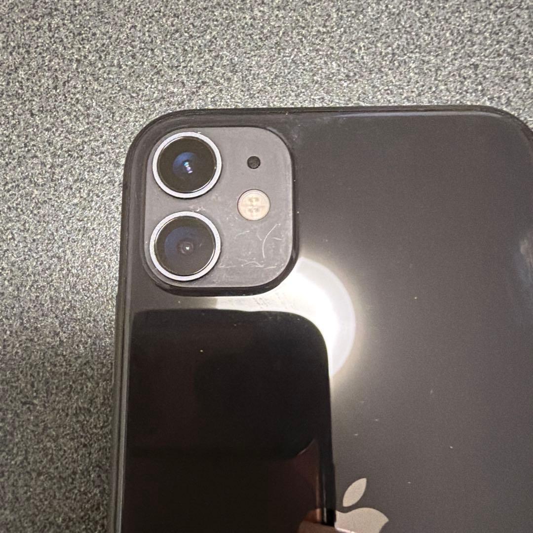 iPhone11中古品　【箱付き】