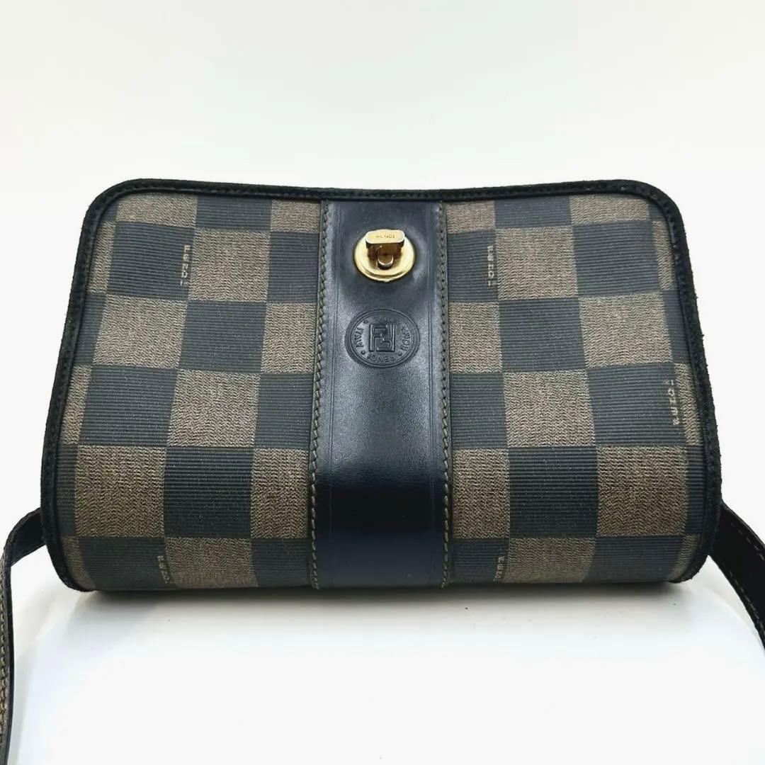 FENDI フェンディ ペカン ゴールド金具 ターンロック ショルダーバッグ
