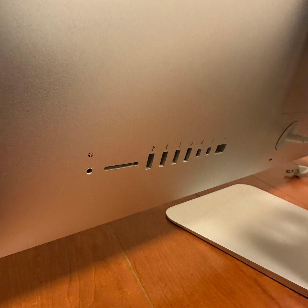 iMac (Retina 5K, 27インチ, Late 2014) 8GB