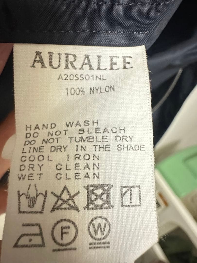 ✳︎美品⭐︎激レア完売商品【AURALEE オーラリー】ナイロンジャケット