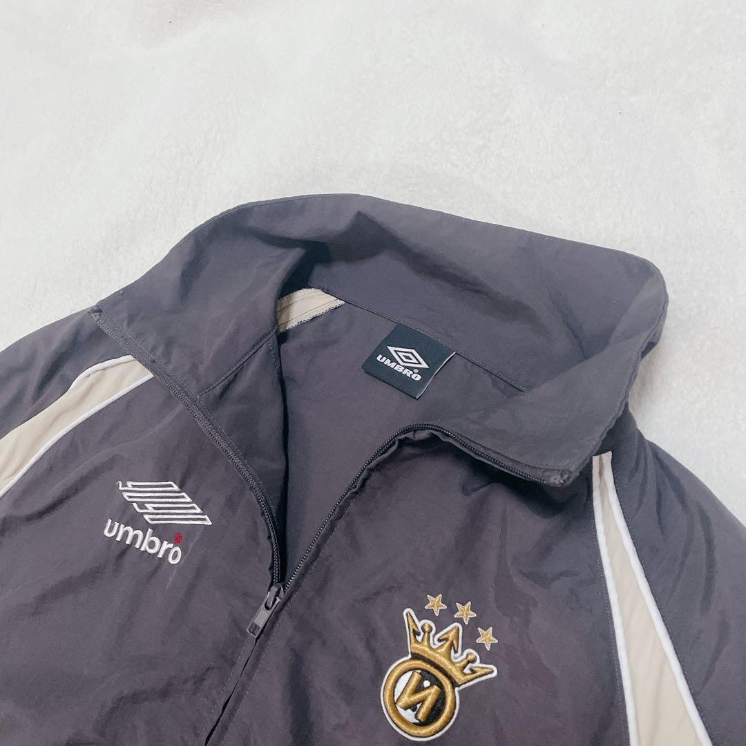 UMBRO×9090ナイロンジャケット コラボ 刺繍ロゴ　王冠　エンブレム　古着