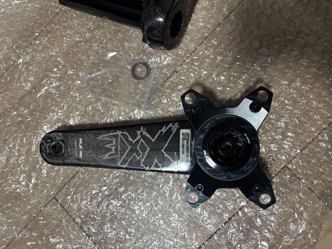 ELILEE X320 カーボンクランクセット　172.5mm