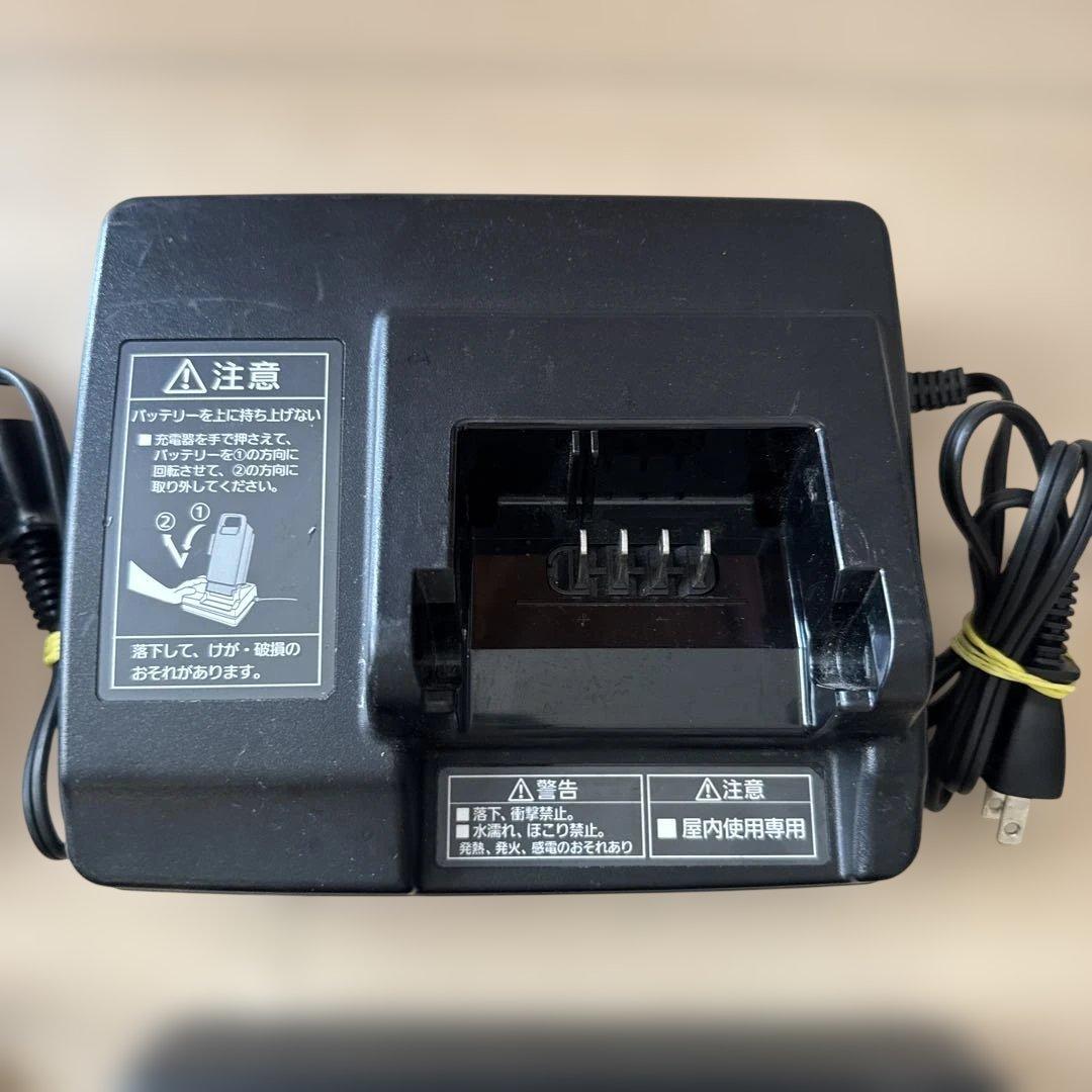 パナソニックPanasonic電動自転車用　純正品 バッテリー充電器 11台