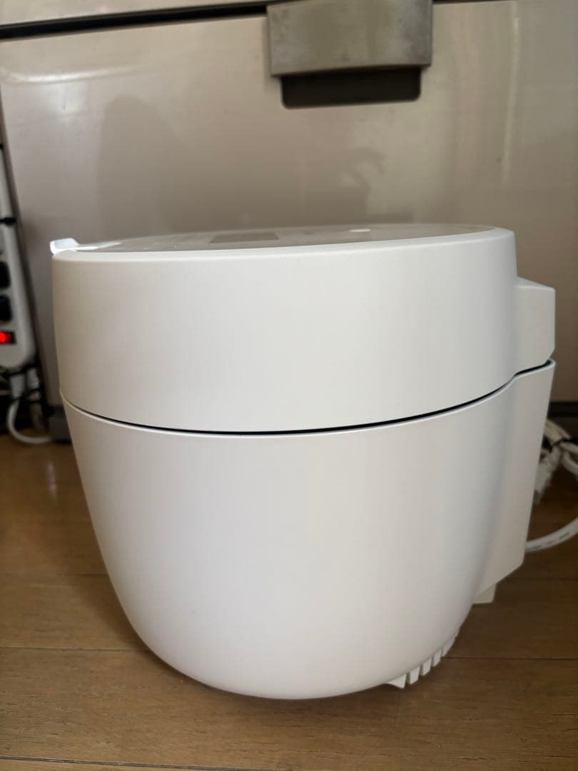 [美品]パナソニック 炊飯器 5合 圧力IH SR-R10A-W 2024年製