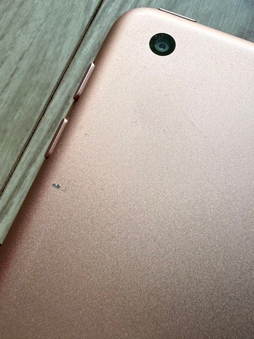iPad本体 Apple iPad 6 Wi-Fi 128GB Gold