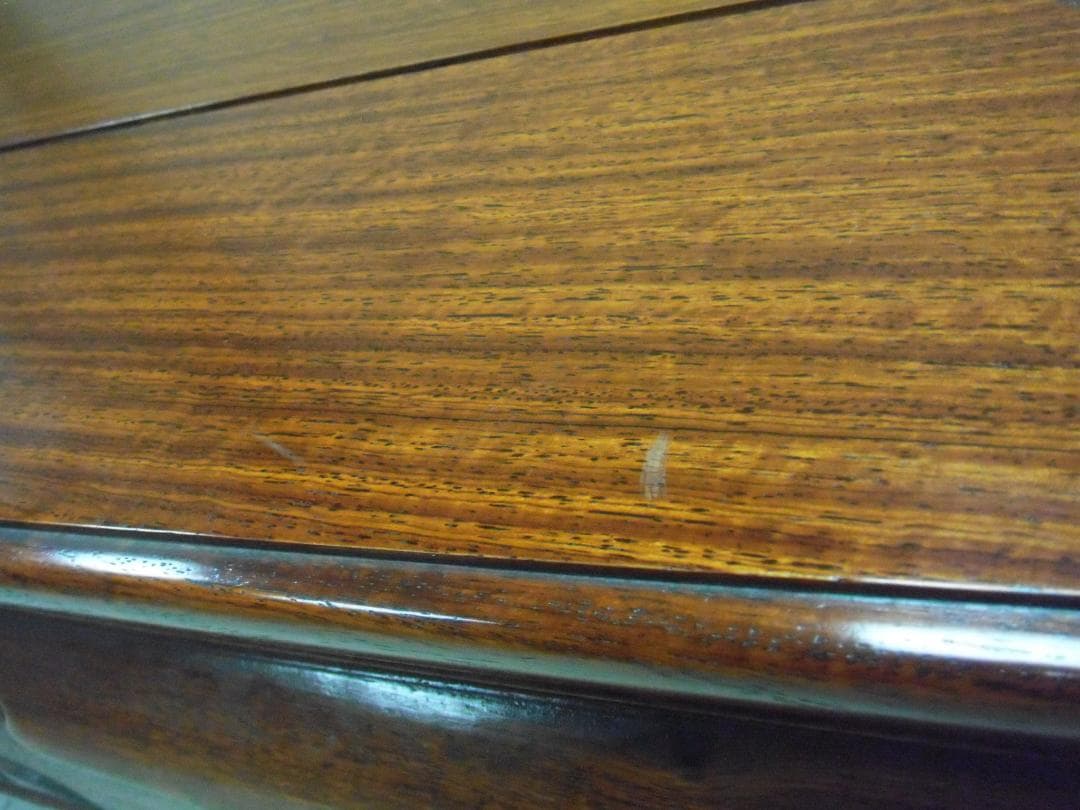 「新古品」座卓・花梨総無垢造り