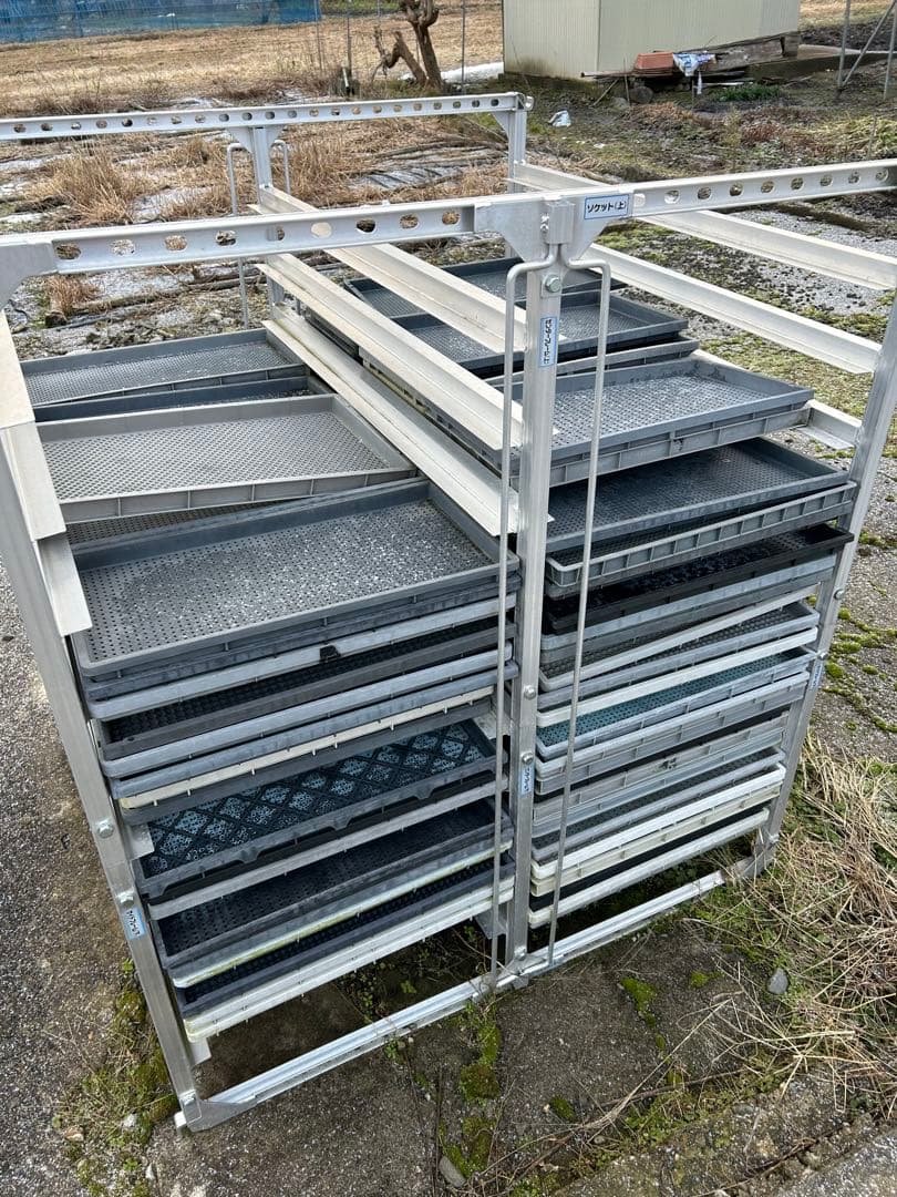 【直接取引限定】アルミ製苗棚水平式80枚用