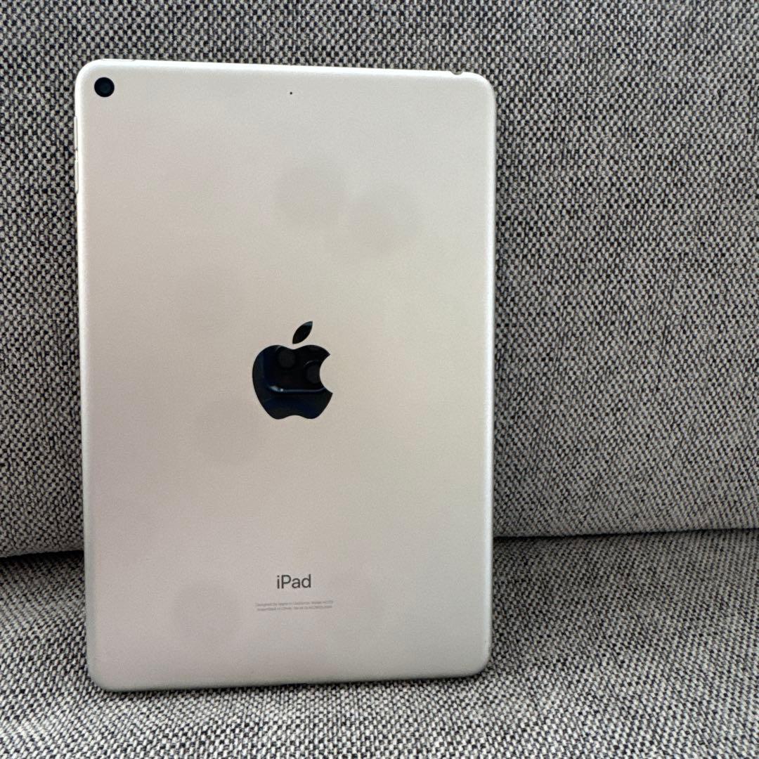 iPad mini 第5世代　Wi-Fi 64GB シルバー