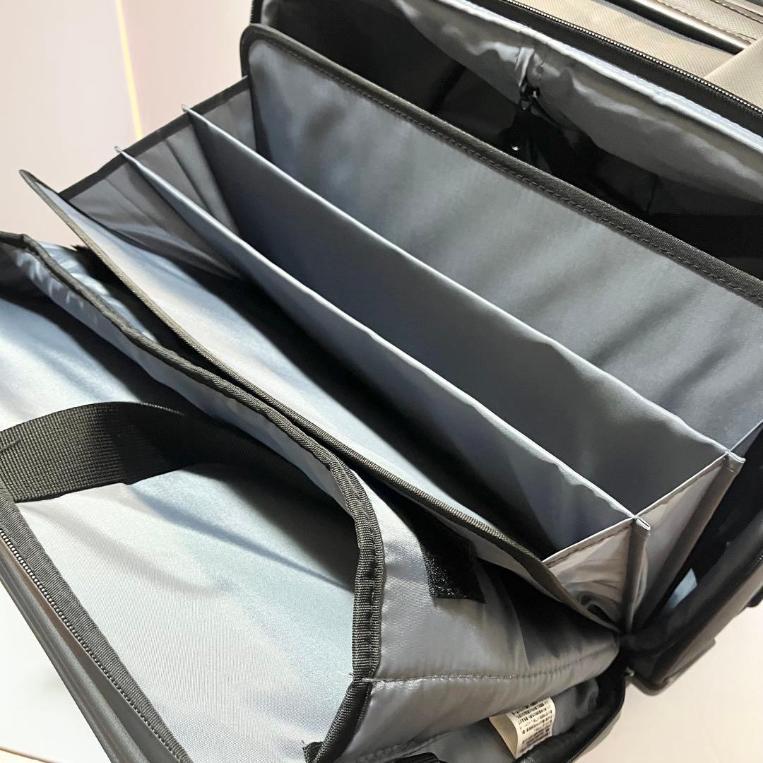 未使用品 サンワダイレクト ビジネスキャリー 4輪 22L 機内持ち込みサイズ