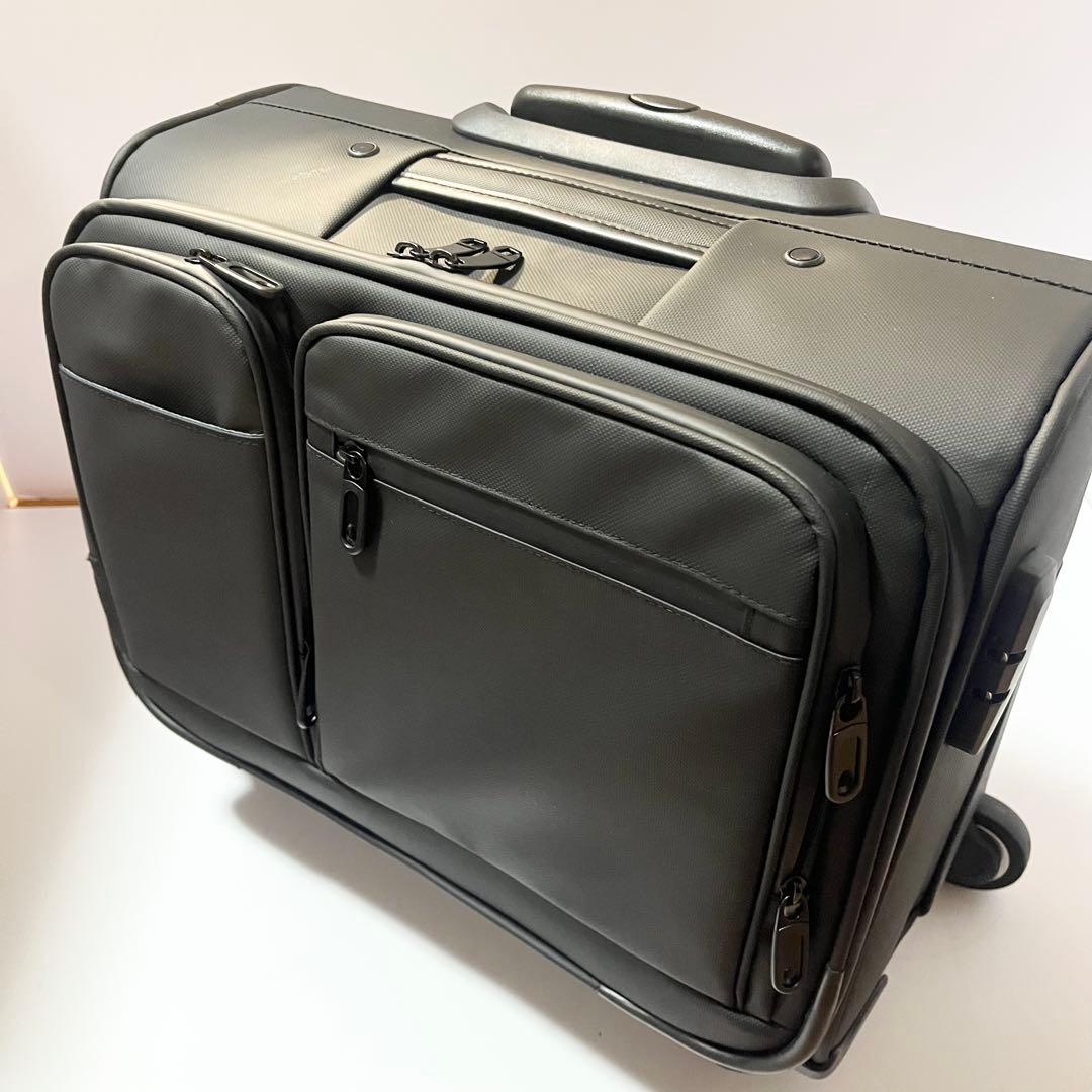 未使用品 サンワダイレクト ビジネスキャリー 4輪 22L 機内持ち込みサイズ