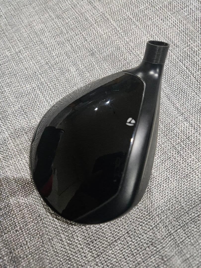 テーラーメイドステルス 2 プラス3w ヘッドのみ　ヘッドカバー付き