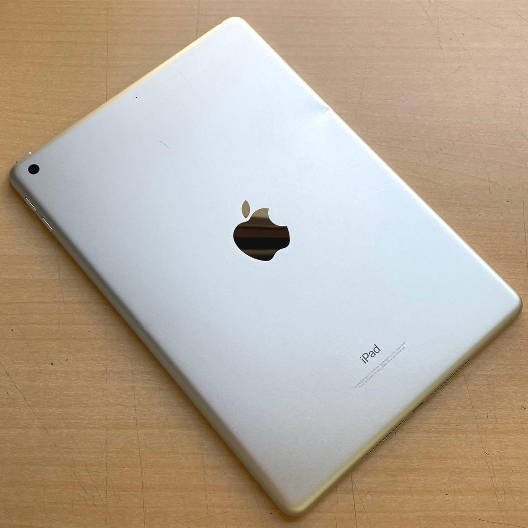iPad 第6世代　A1893　Wi-Fiモデル　シルバー　32GB美品 #1