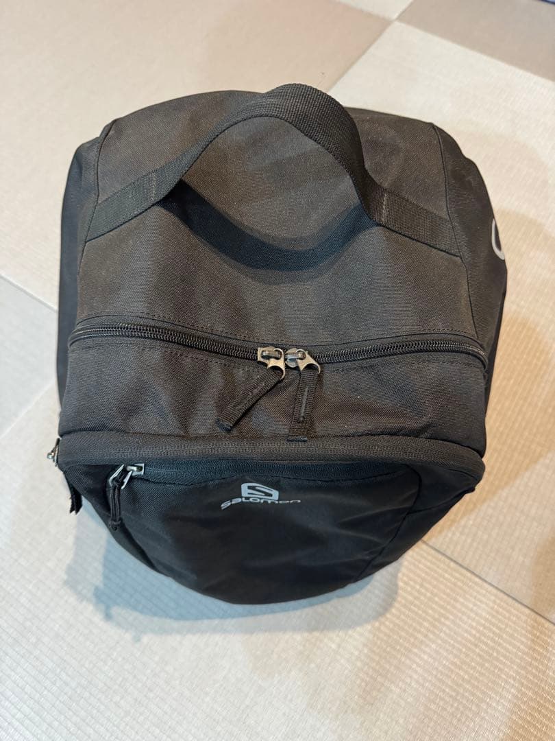 Salomon バックパック 黒