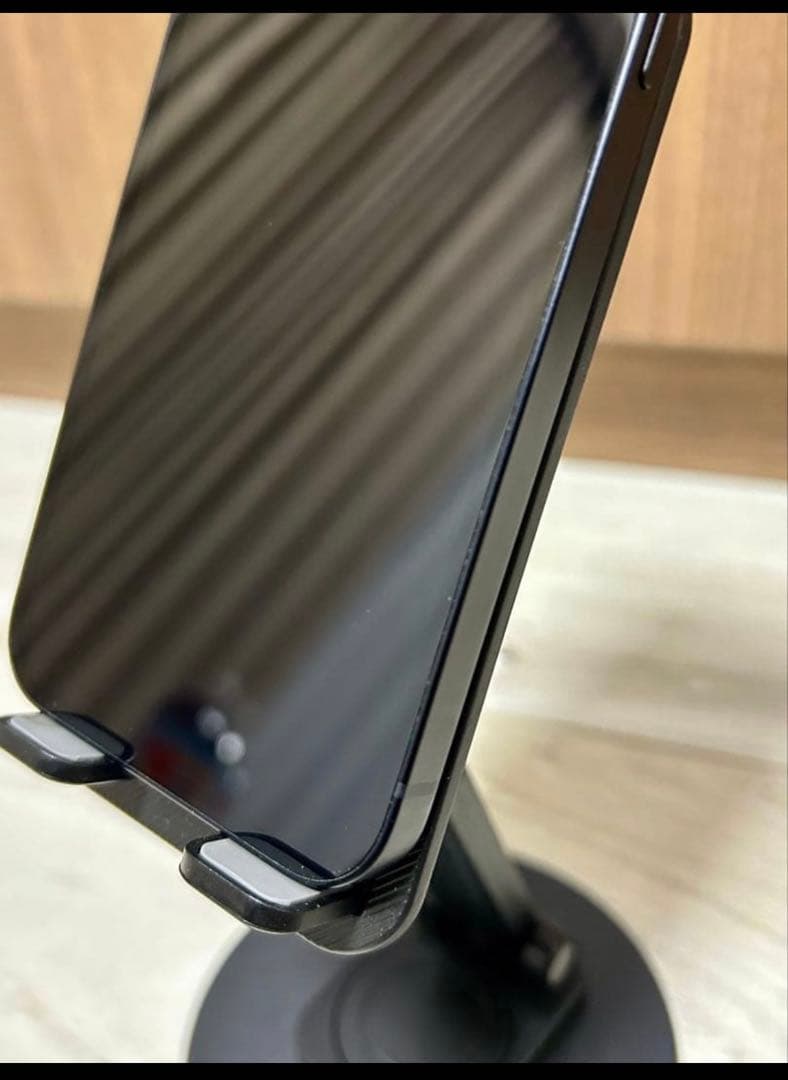 【美品】Apple iPhone 12 ブラック 64G SIMフリー