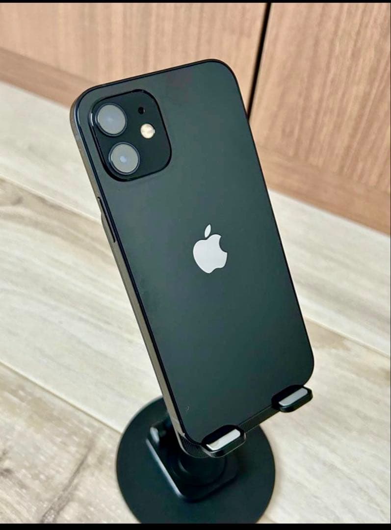【美品】Apple iPhone 12 ブラック 64G SIMフリー