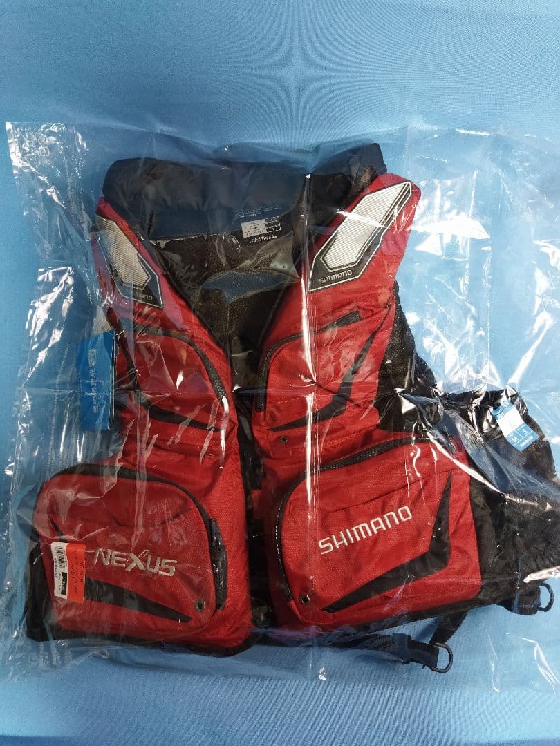 シマノ　SHIMANO NEXUS ライフジャケット レッド