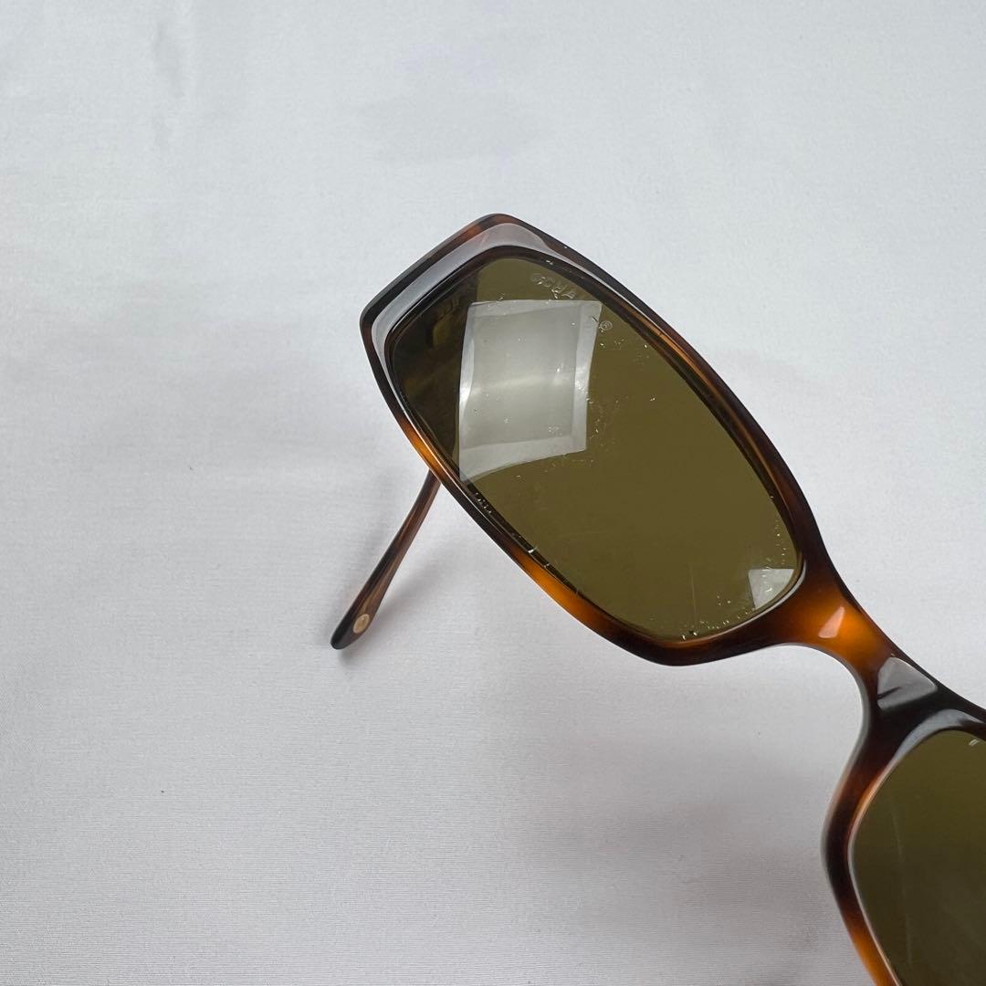 小物 CHANEL Cocomark tortoiseshell sunglasses