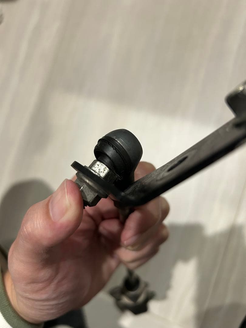 【送料込み】レヴォーグ　ＶＭ型　フレキシブルドロースティフナー フロント