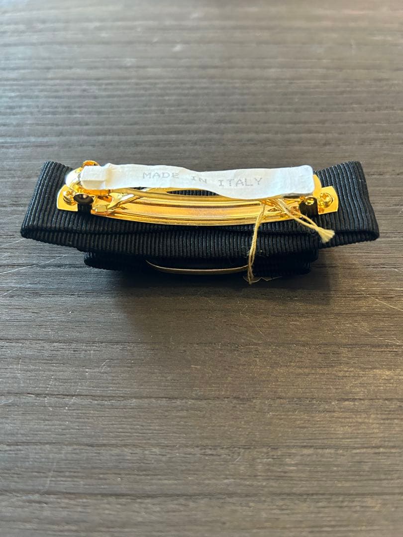 フェラガモ　バレッタ（未使用品）