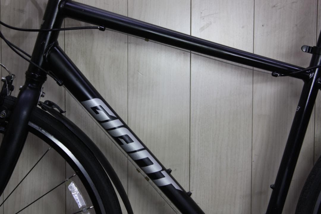 現行GIANT ESCAPE R 700C アルミ 24速 500mm 黒クロス