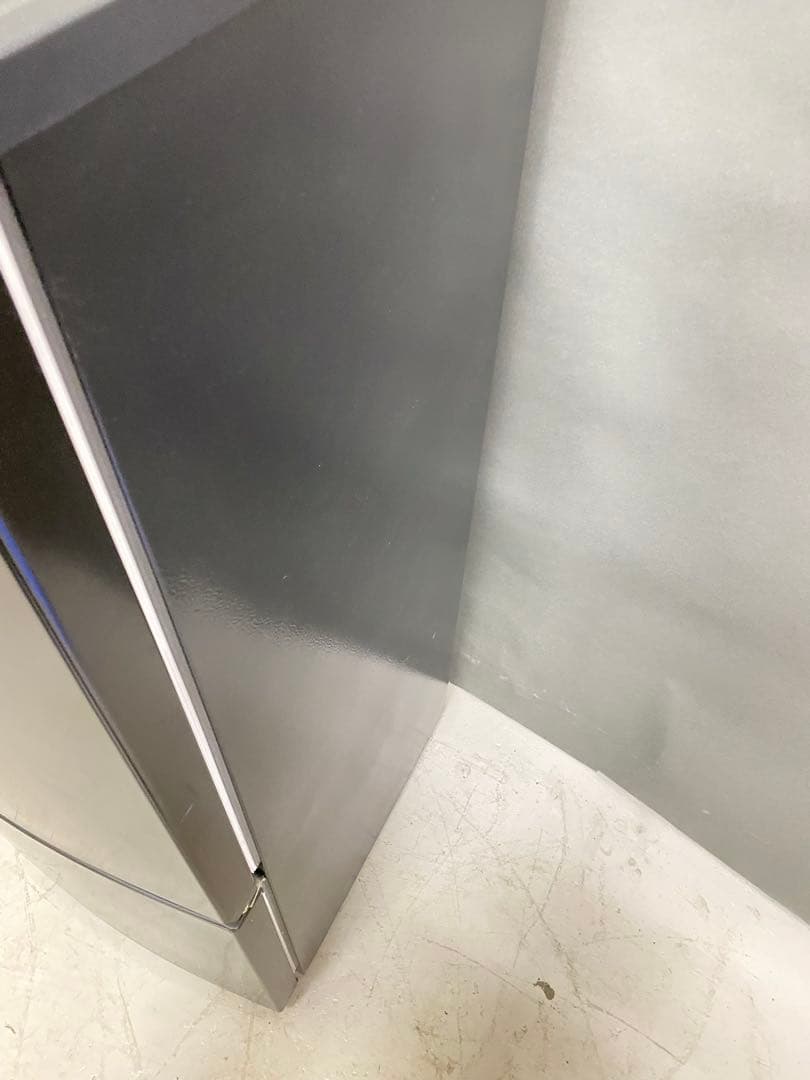 TOSHIBA ブラック　冷蔵庫 コンパクト　保証込み　24年製 153L