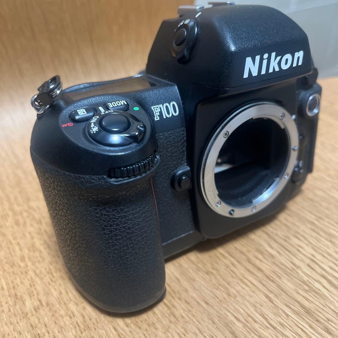 ジャンクNikon F100 フィルム一眼レフカメラ