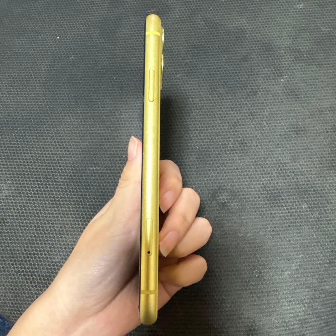 【訳あり】Apple iPhone 11 イエロー本体