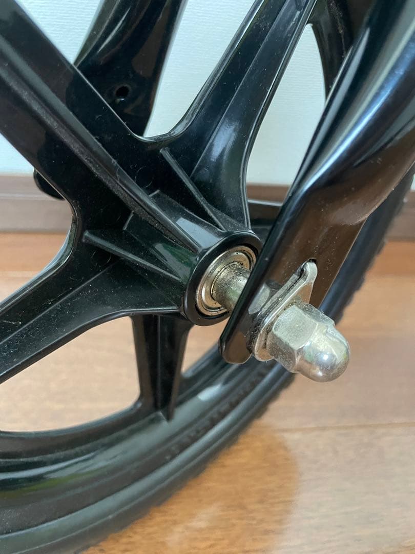 STRIDER バランスバイク ブラック