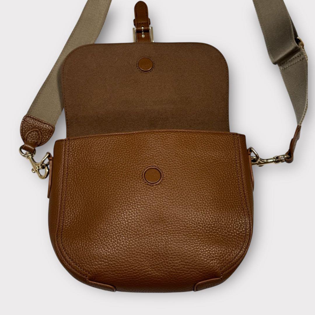 極美品✨FURLA フルラ　ウラニア　ショルダーバッグ　斜めがけ　レザー