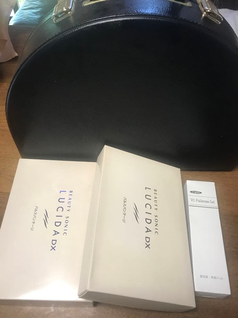 ほぼ未使用LUCIDA EMSフェイスケア ルシーダ デラックス 多機能