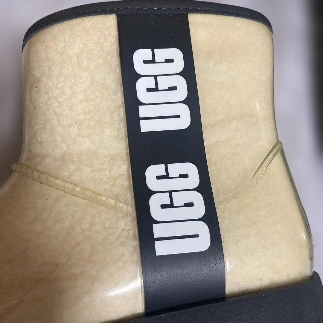 UGG クリーム色 ショートブーツ　レインブーツ