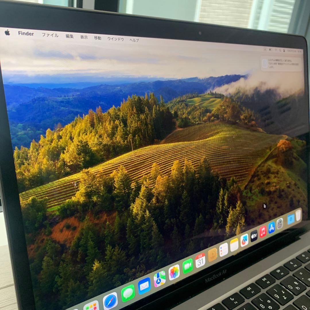 MacBook Air M1 スペースグレー 16GB / 256GB