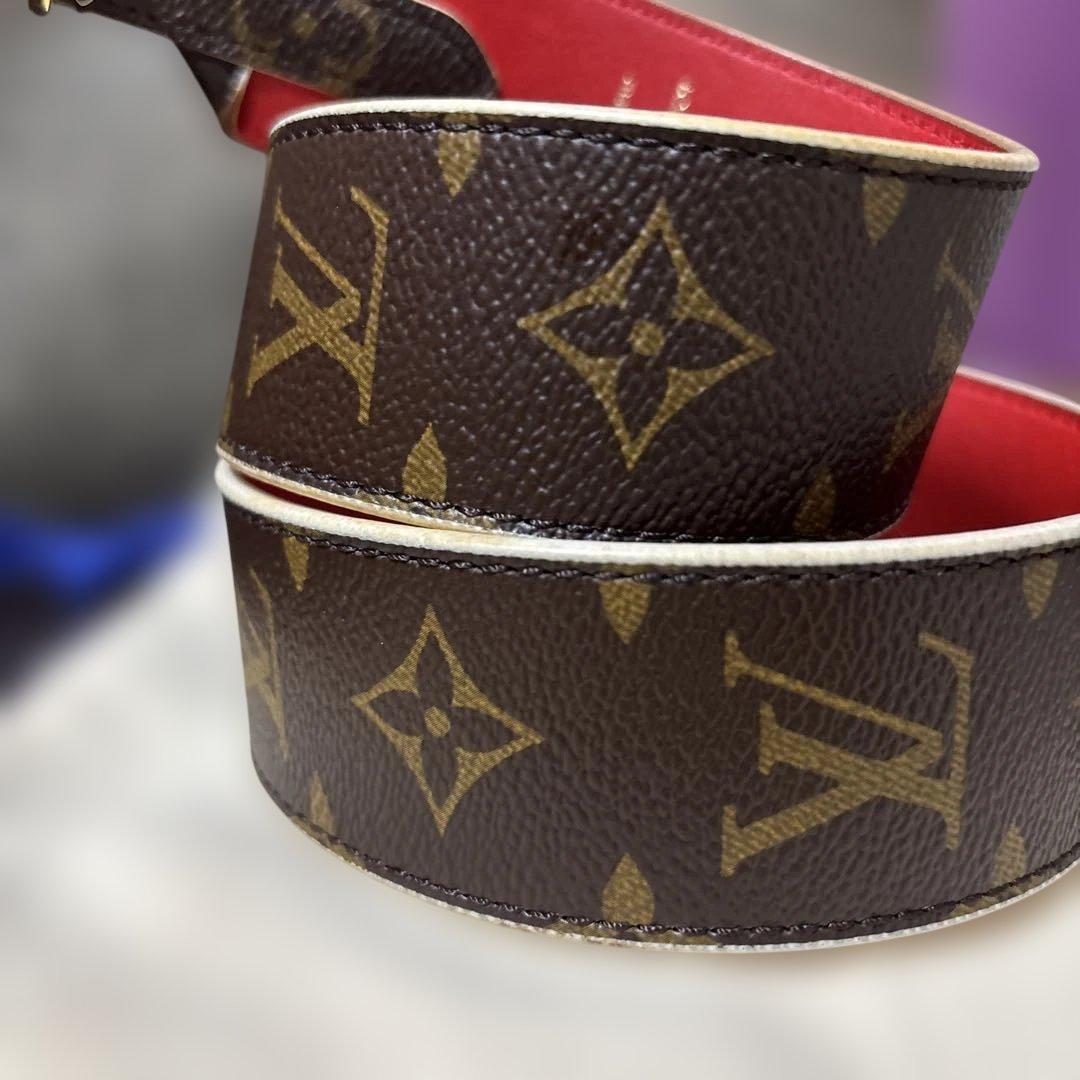 LOUIS VUITTONモノグラム LVショルダーストラップ