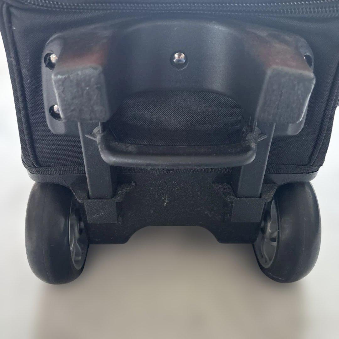 MOTIV モーティブ　ボウリングバッグ 2個用 付属品付　キャリー　キャスター